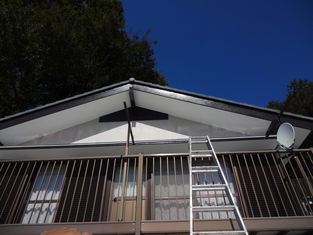 木部鉄部塗装の必要性について