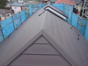 横浜市港北区の屋根カバー工事の施工後