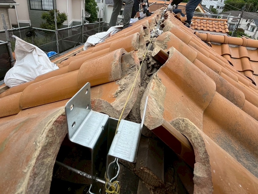 金具取付け