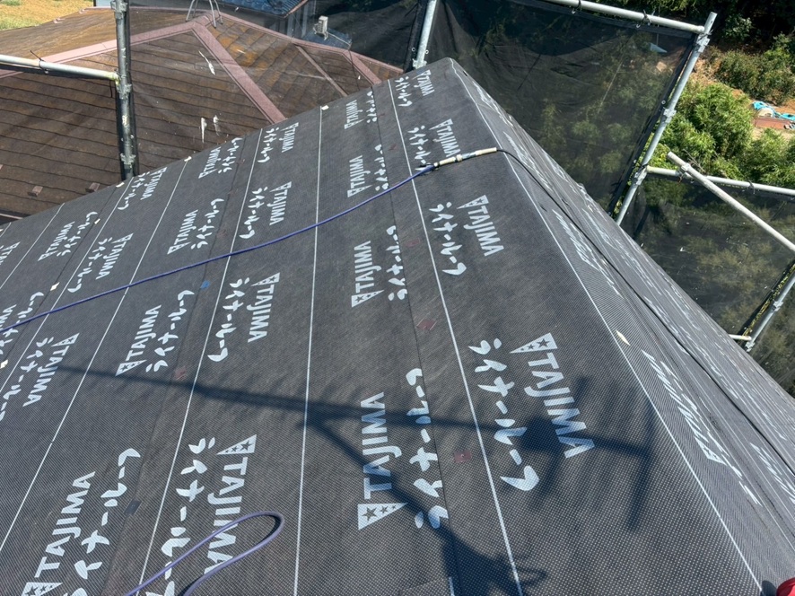 防水シート張り