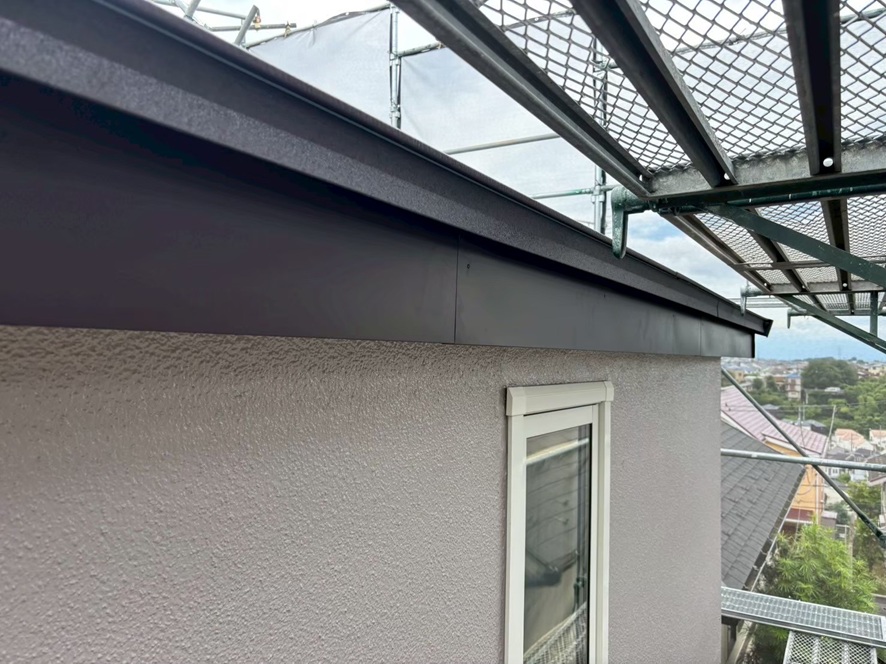 鼻隠し板金取付け