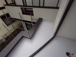 笠木板金、防水仕上げ